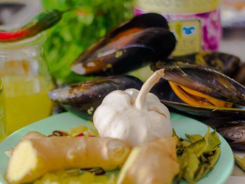 spicy-ginger-coconut-mussels-recipe