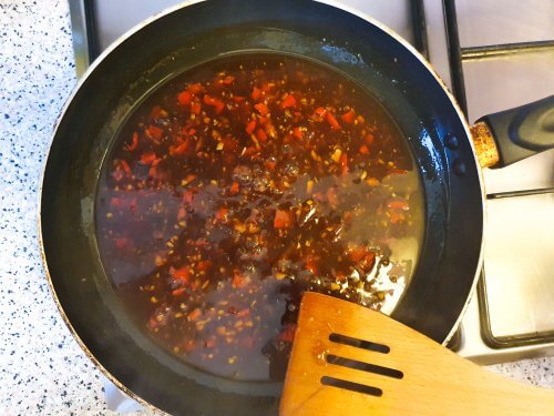 Thai-Sweet-Chili-Sauce-recipe -preparation